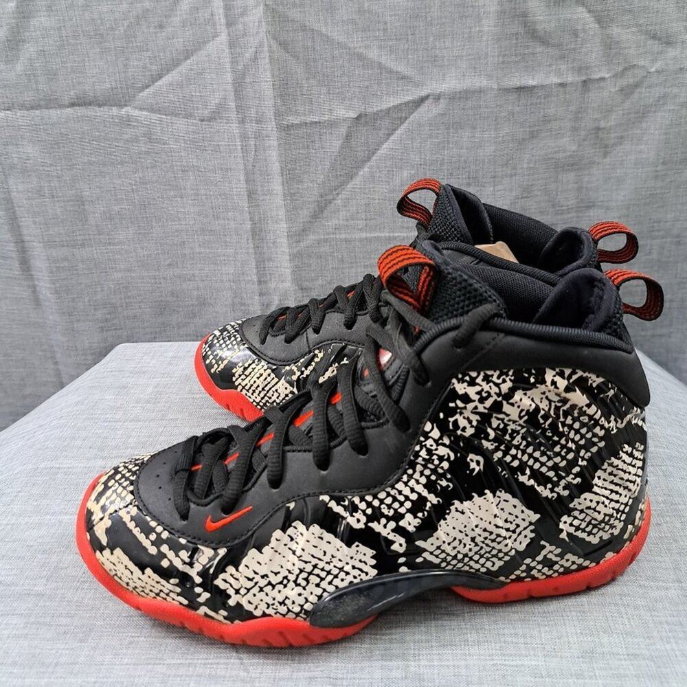 %Nike Little Posite One Foamposite GS Sail Habanero Size Woman 6 / A 34